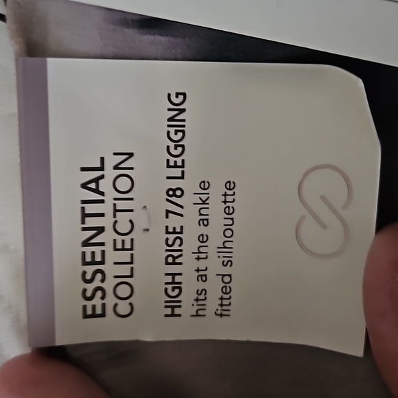 Calia By Carrie Underwood Leggings NWT! - Picture 3 of 6